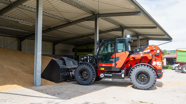 YH60 Weizenverladung Agrarprodukte Rottdorf YH60 Weizenverladung Agrarprodukte Rottdorf
